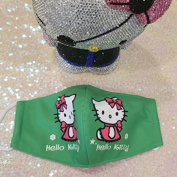 Hello Kitty Soft Face Mask - Picture 4 of 7